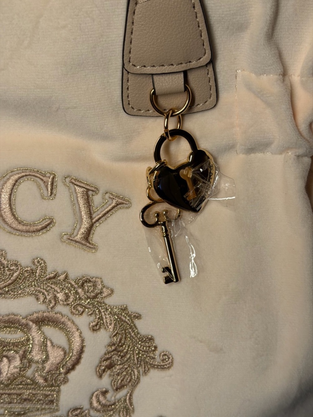 Juicy Couture Cream Embroidered Logo Satchel Duo - Picture 5 of 16